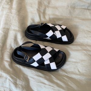 ALOHAS Marshmallow Scacchi Sandals